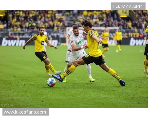 汉堡队战平沃尔夫斯堡,继续保持不败势头