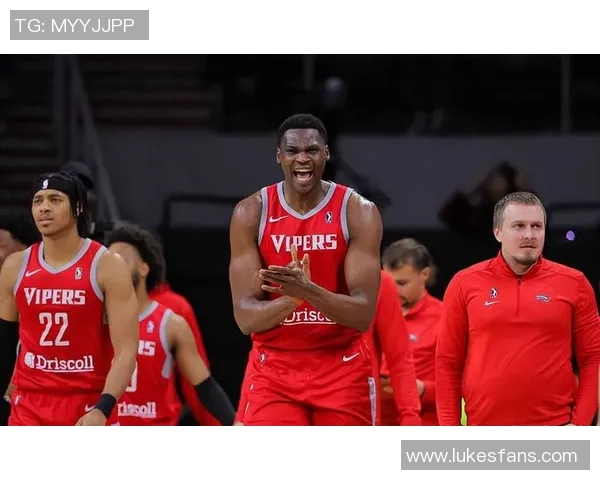 火箭新秀展现出色表现,有望成为球队未来核心